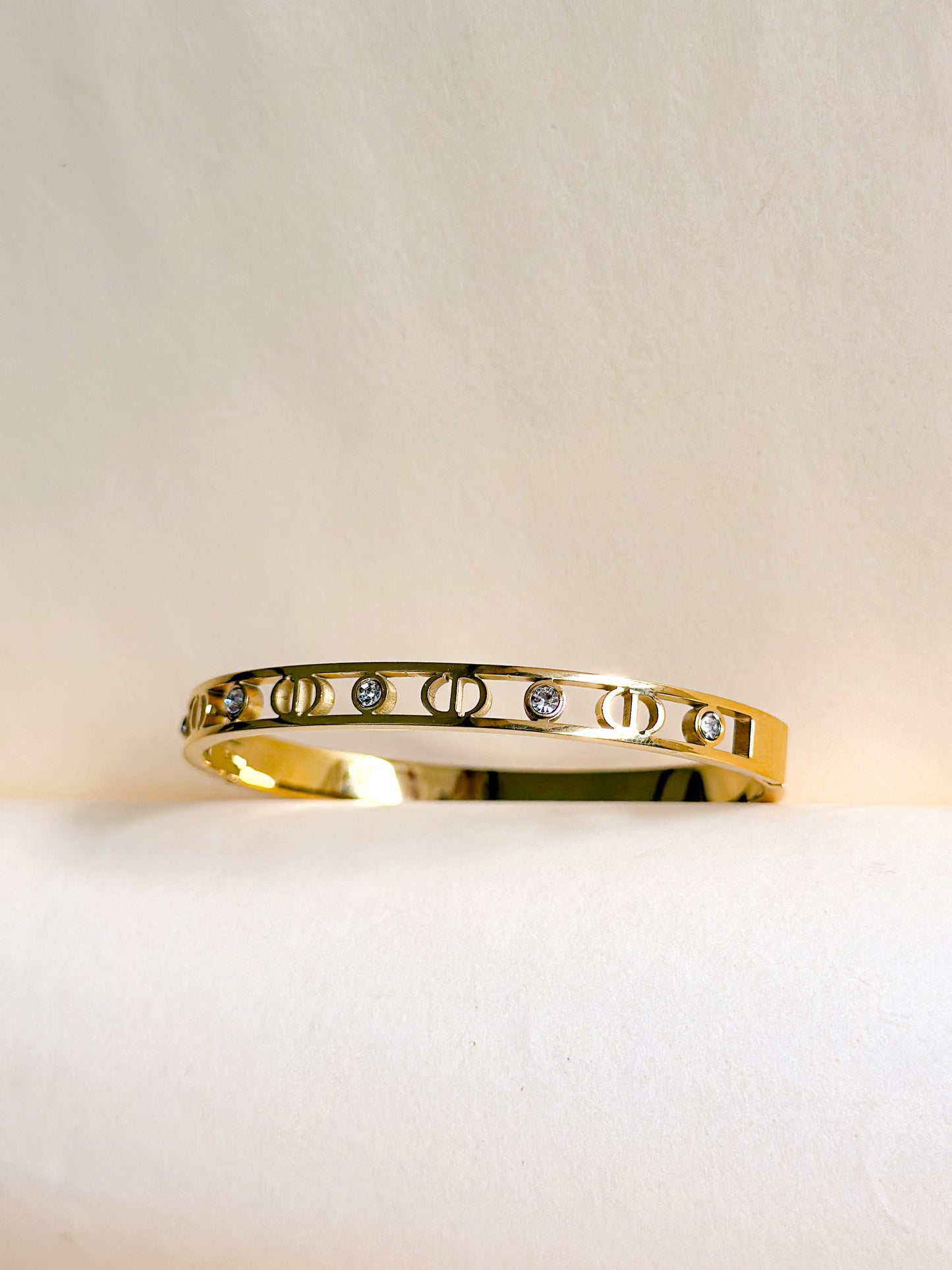 Crystal Cutout Bangle Bracelet