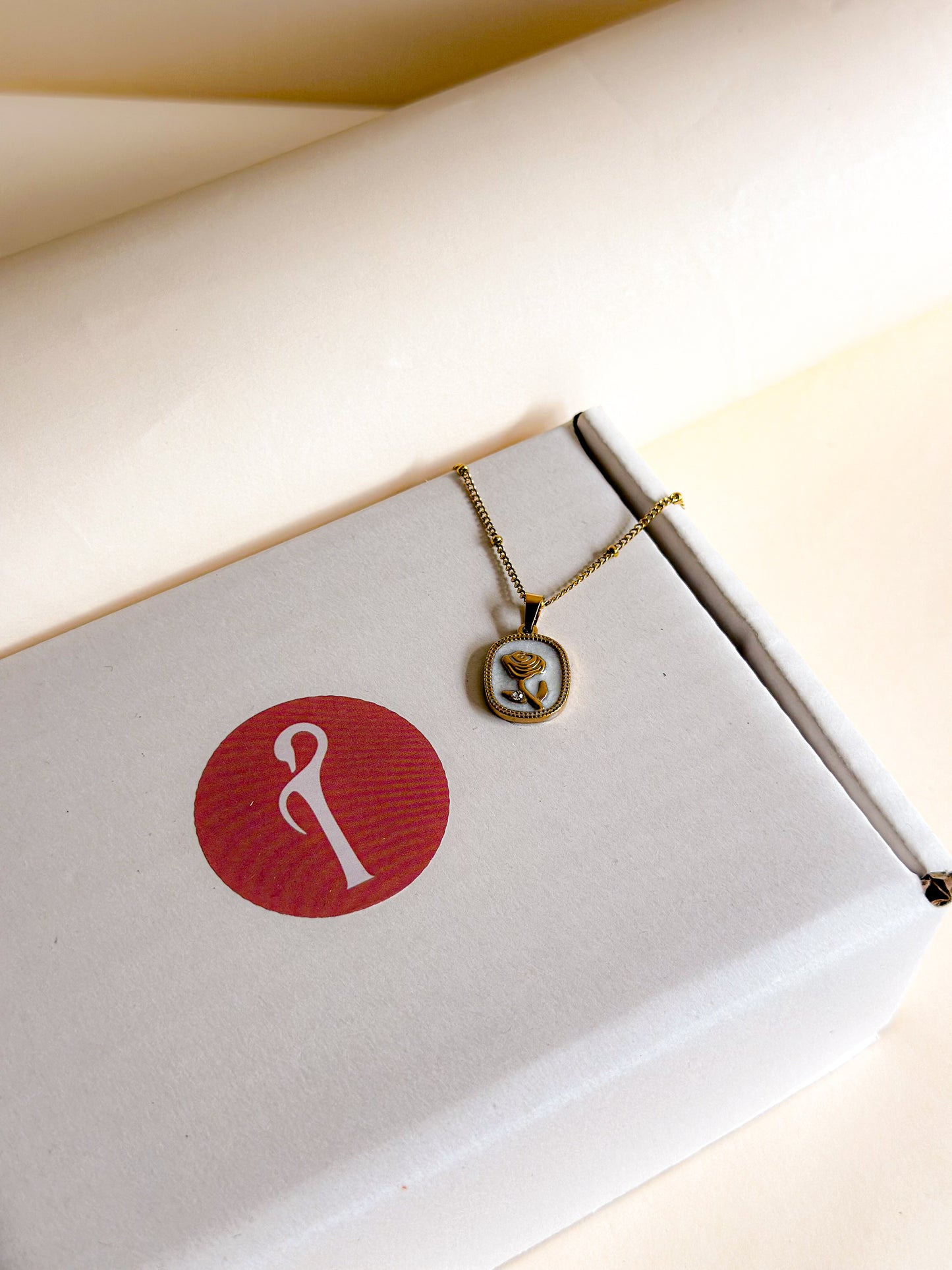 Eternal Rose Medallion