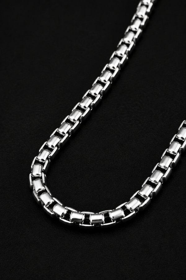 Titan Box Chain