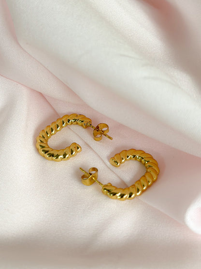 Golden Swirl Hoop