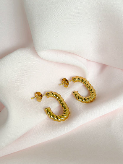 Golden Swirl Hoop