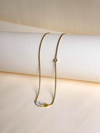 Minimal Feather Pendant Necklace