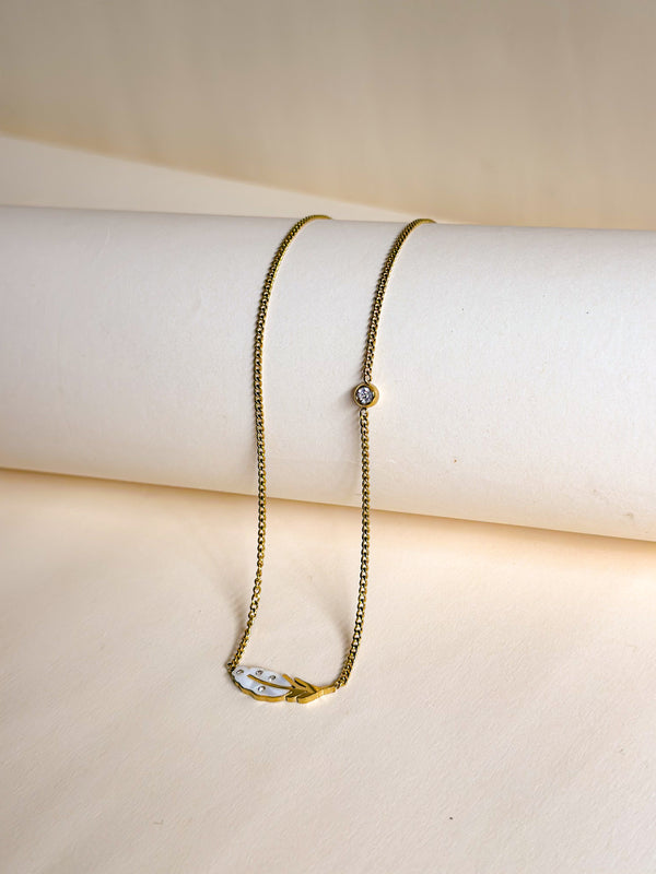 Minimal Feather Pendant Necklace