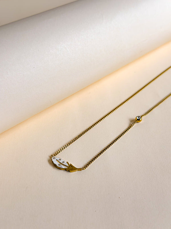 Minimal Feather Pendant Necklace