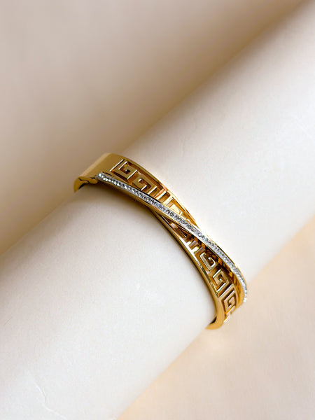 Elara Twist Gold Bracelet (Baby Size)