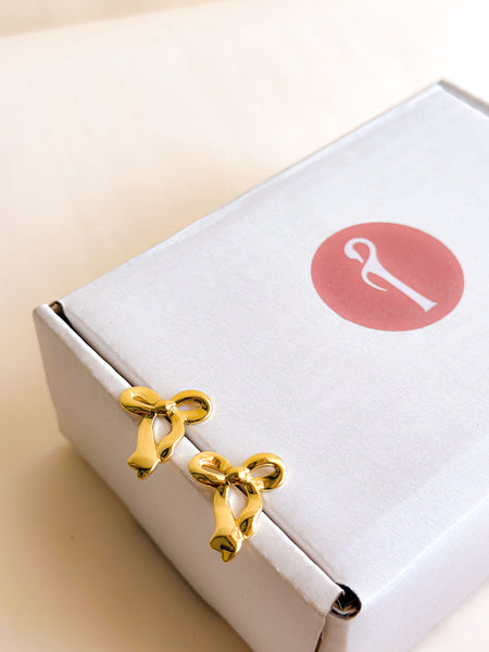 Golden Whirl Bow Earrings