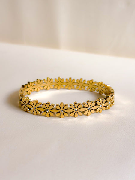 Golden Daisy Bloom Bracelet (Baby Size)