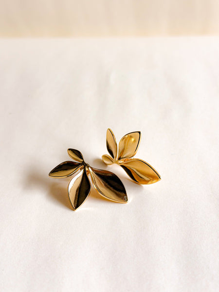 Golden Petale Earrings