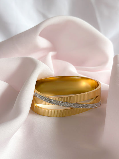 Celora Luxe Bangle