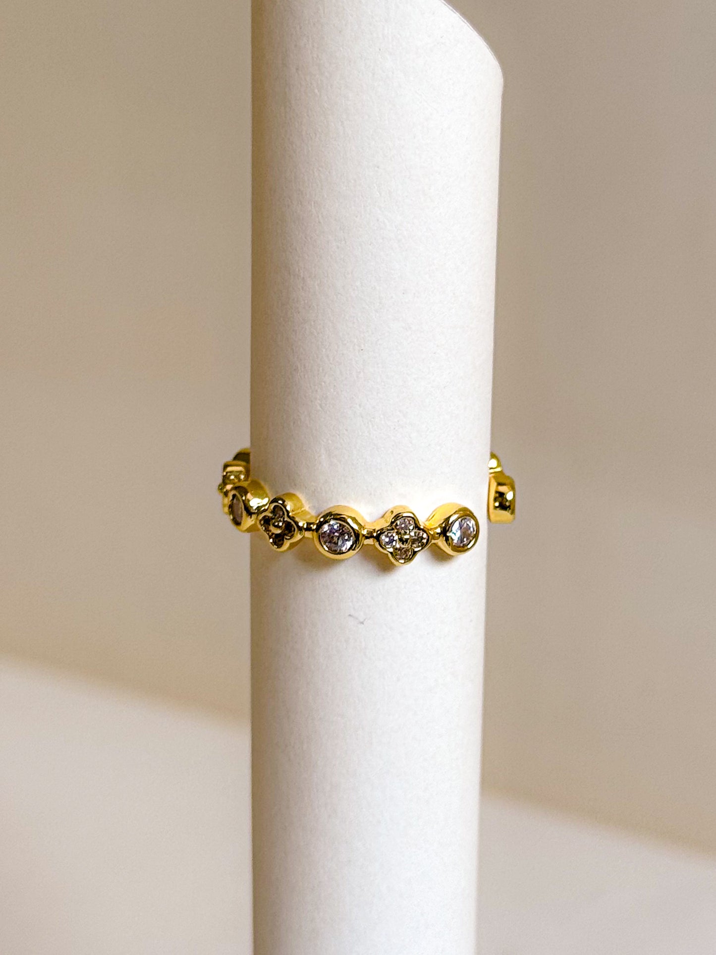 Crystal Heart Band Ring