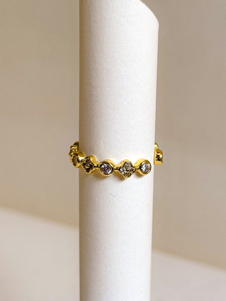 Crystal Heart Band Ring