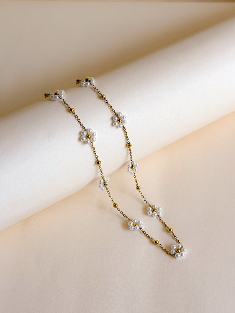 Daisy Pearl Chain